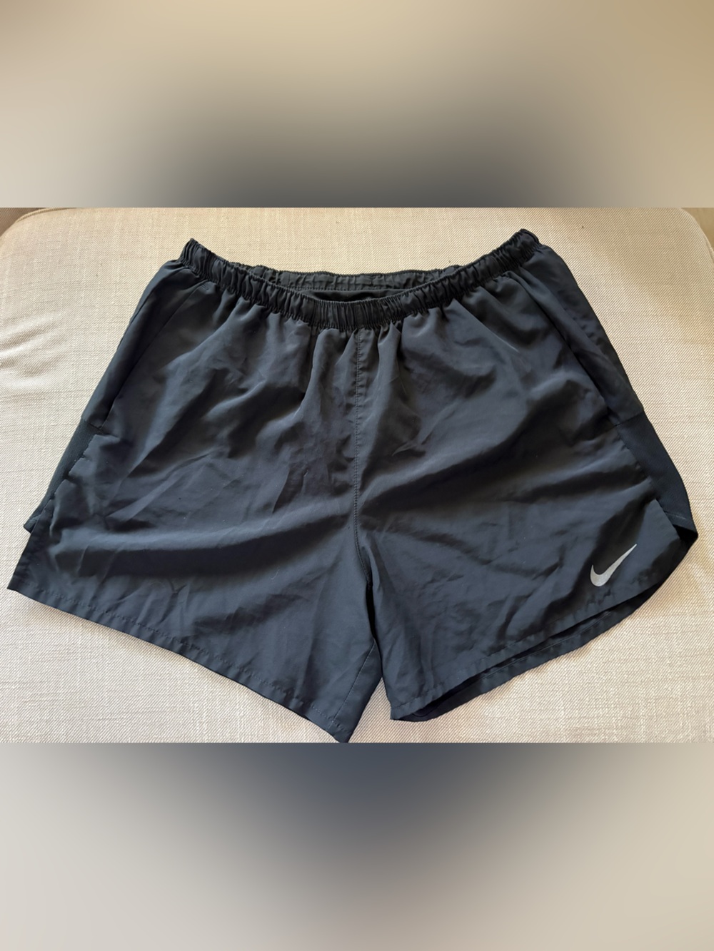 NIKE Dri-Fit black brief lined running shorts back middle snap pocket LARGE